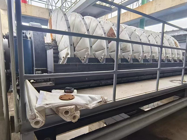 Вакуумний диск фільтр Вакуумний диск фільтр